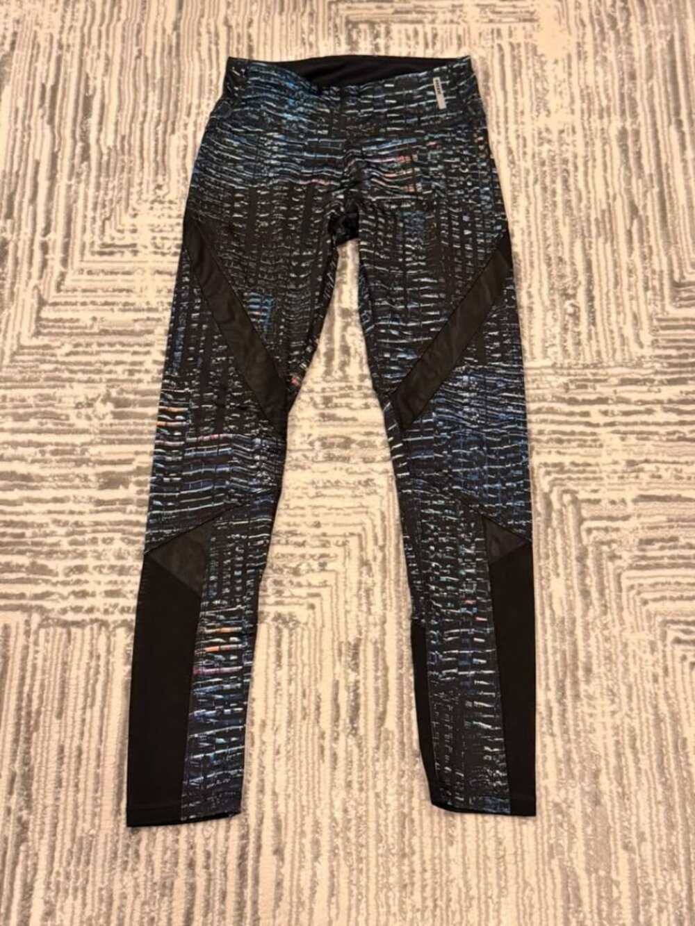 New RBX women's small black/multi leggings w/sheer panels